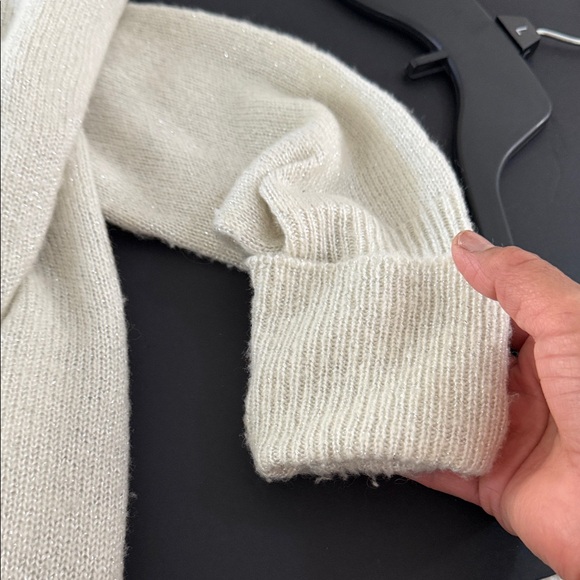 PAIGE Ivory-Silver Metalic Cowl Neck Sweater Size Small - Picture 6 of 9